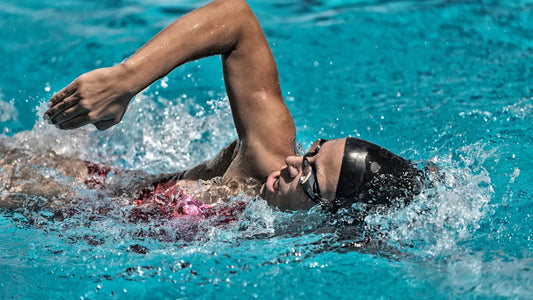 La Natation : Un Plongeon dans le Monde de la Forme et du Bien-Être